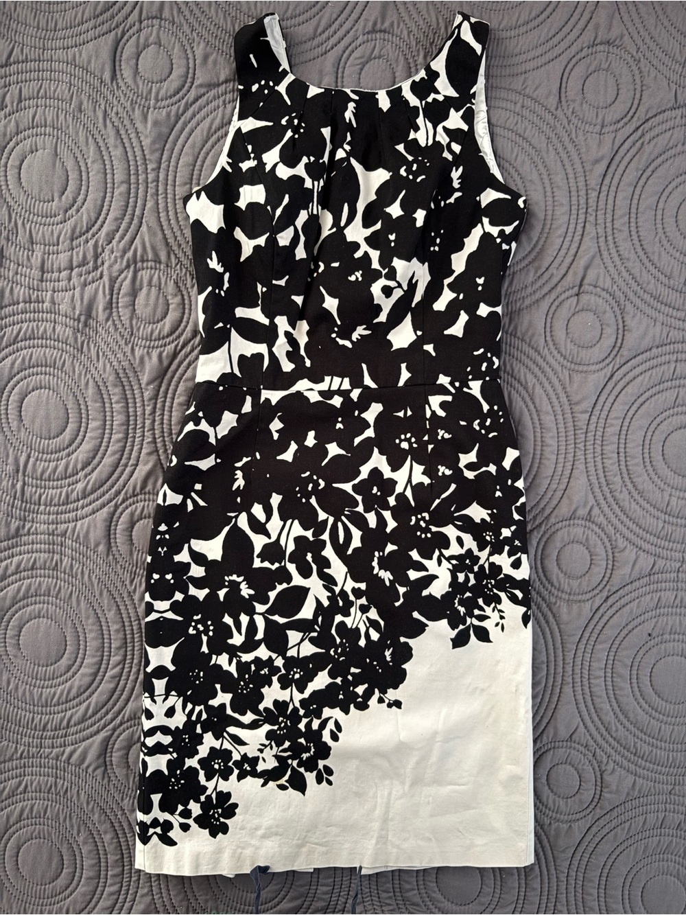 White House Black Market Black & White Floral Midi Dress